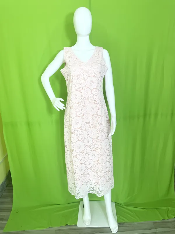 Cream_Cotton_Blend_Sleeveless_V-Neck_Floral_Lace_Midi_Dress_For_Women