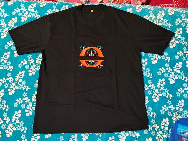 Black_Cotton_Round_Neck_Embroidered_Print_T-Shirt_For_Men