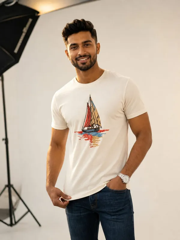 Embroidery_round_neck_t-shirt