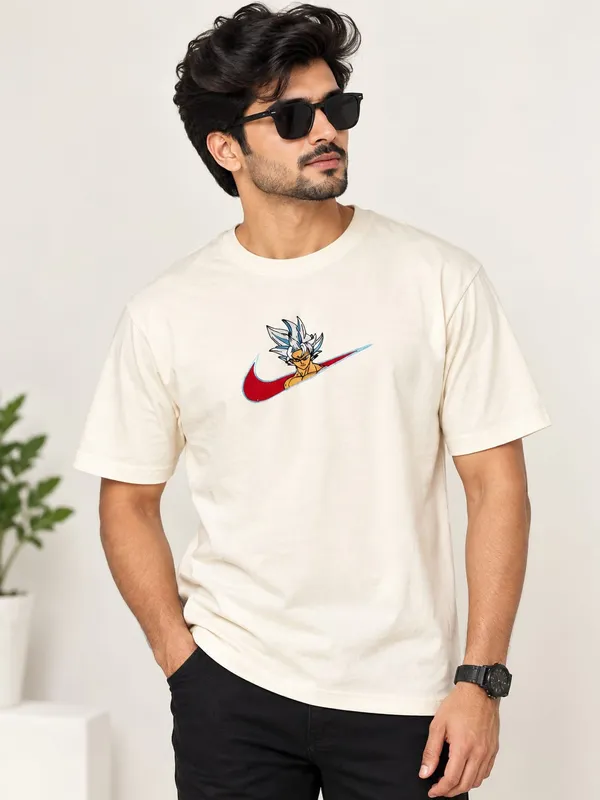 Embroidery_round_neck_t-shirt