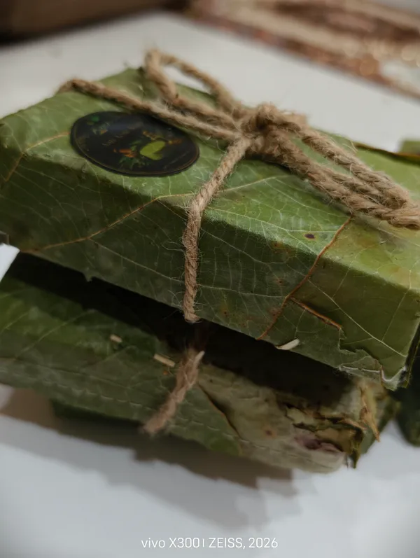 Ayushark_Neem_Camphor_Anti-Acne_Soap_Bar_-_Pack_of_2