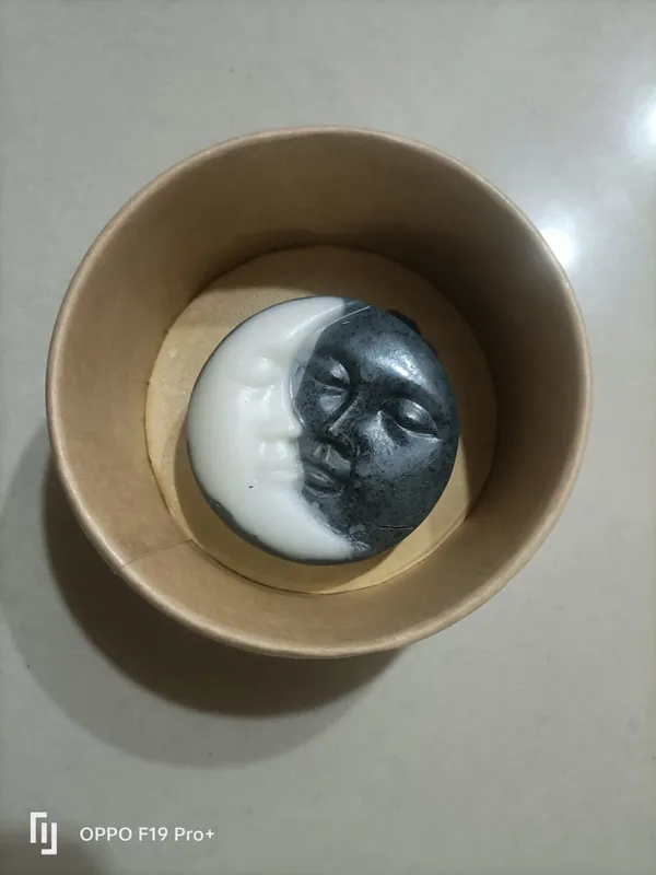 Ayushark_Ying-Yang_Goat_Milk_Couple_Gift_Soap_Bar_-_Pack_of_2