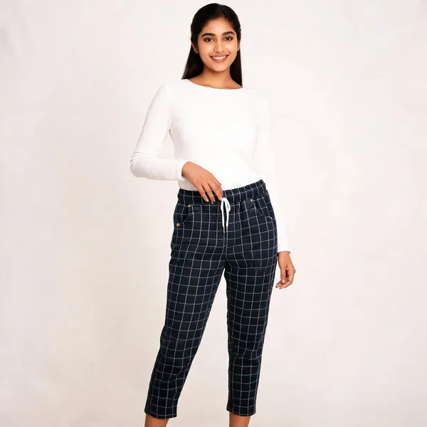 Black_Cotton_Blend_Checked_Regular_Fit_Lower_For_Women