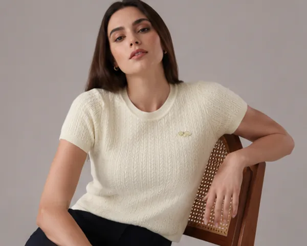 Off-White_Knitted_Round_Neck_Short_Sleeve_Top_For_Women