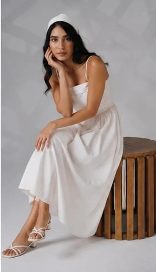 White_Cotton_Sleeveless_Maxi_Dress_For_Women