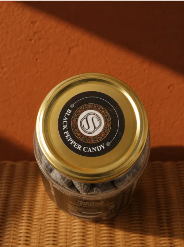 Black_Pepper_Candy_700G_Classic_Black_Pepper_Flavoured_Hard_Candy_Vegetarian_Sweet_Treat_Jar_Pack