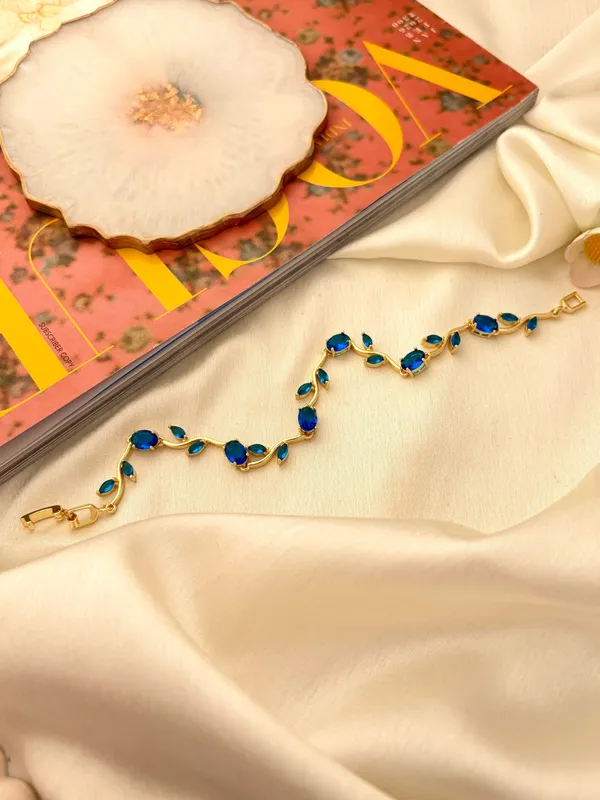 Blue_And_Gold_Stainless_Steel_Bracelet_For_Women
