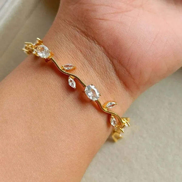 Gold_Brass_Bracelet_For_Women