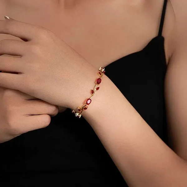 Red_Stainless_Steel_Bracelet_For_Women