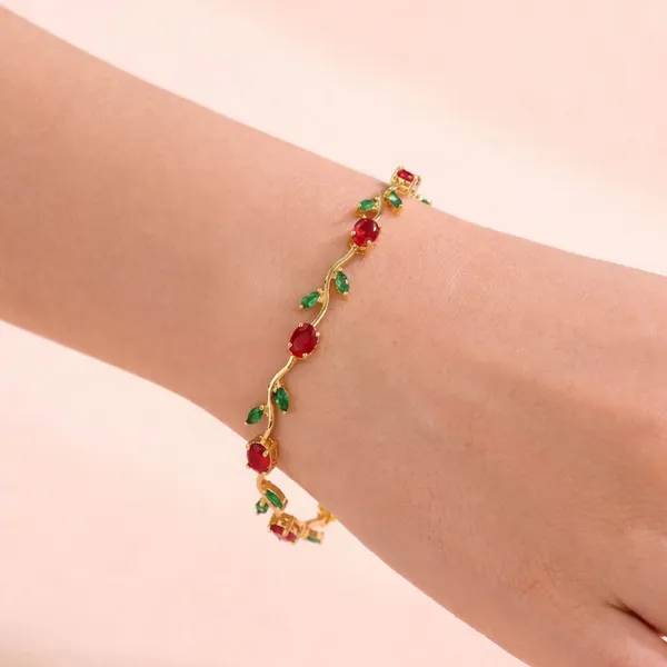 Red_And_Green_Stainless_Steel_Bracelet_For_Women