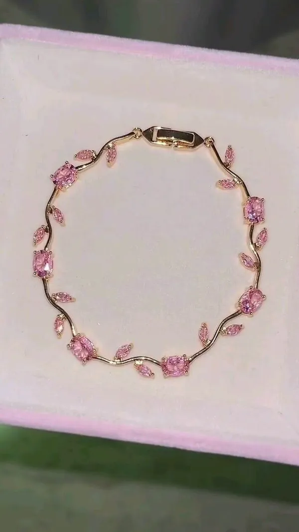Rose_Metal_Bracelet_For_Women