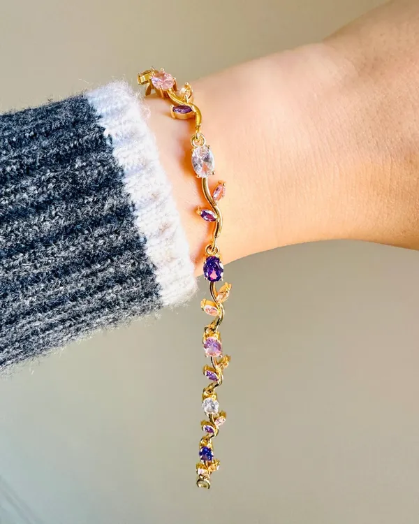 Multicolor_Alloy_Bracelet_For_Women