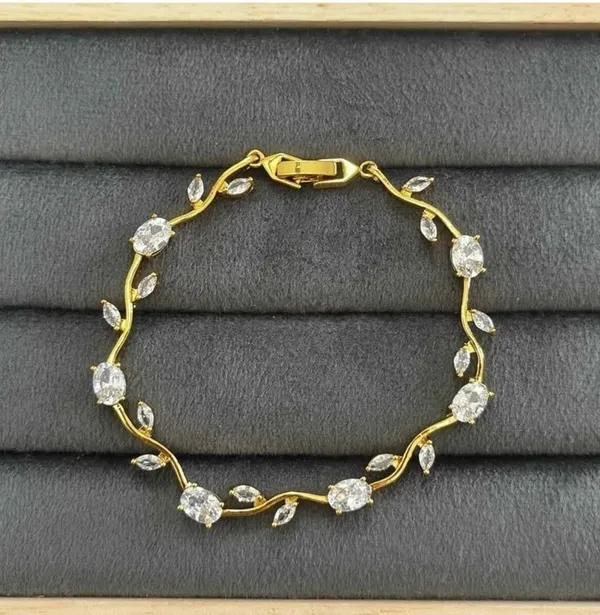 White_Stainless_Steel_Bracelet_For_Women