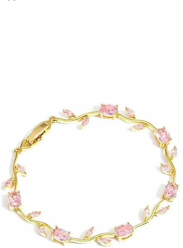 Gold_Alloy_Bracelet_For_Women