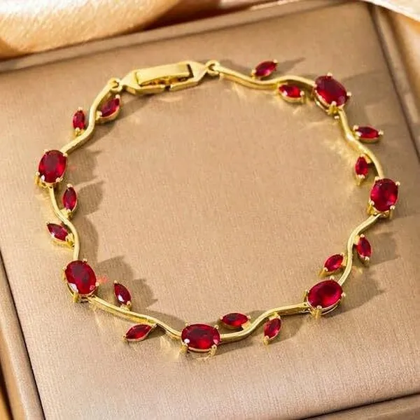 Gold_And_Red_Stainless_Steel_Bracelet_For_Women