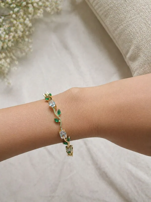 Multicolor_Alloy_Bracelet_For_Women