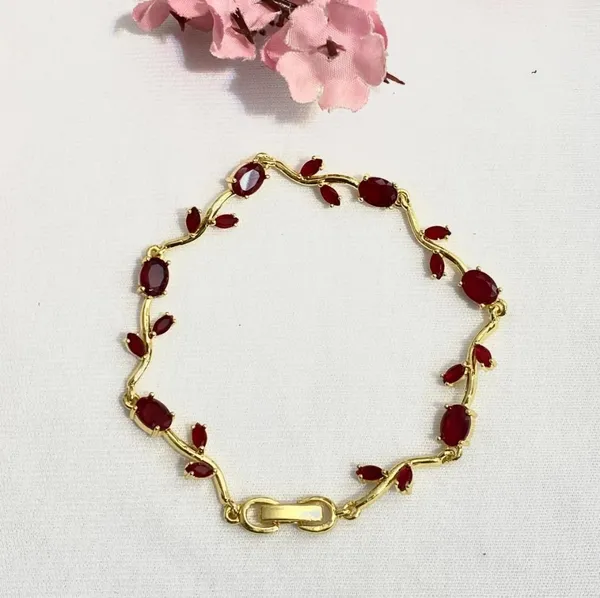 Red_Stainless_Steel_Bracelet_For_Women