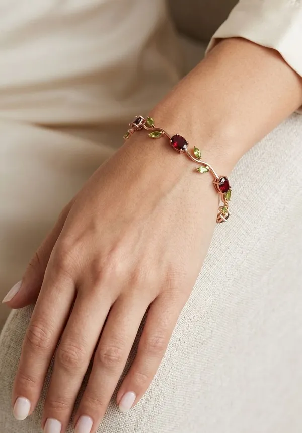 Gold_Stainless_Steel_Bracelet_For_Women