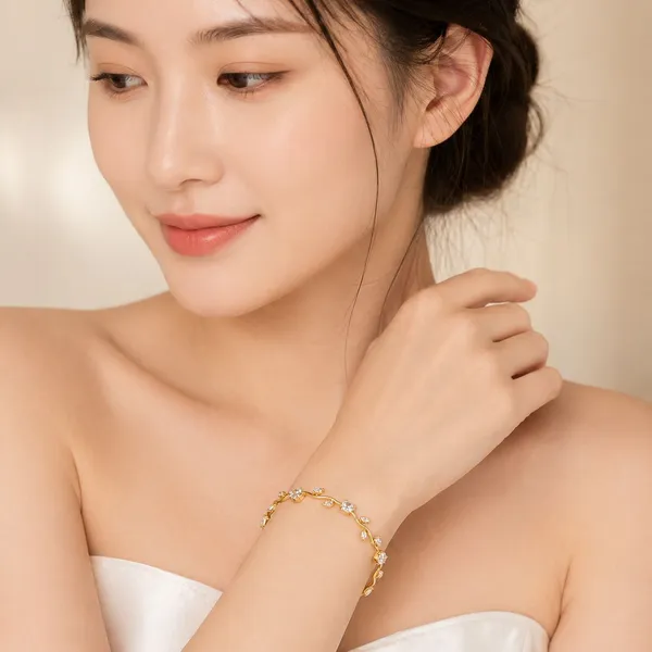 Gold_And_White_Metal_Bracelet_For_Women