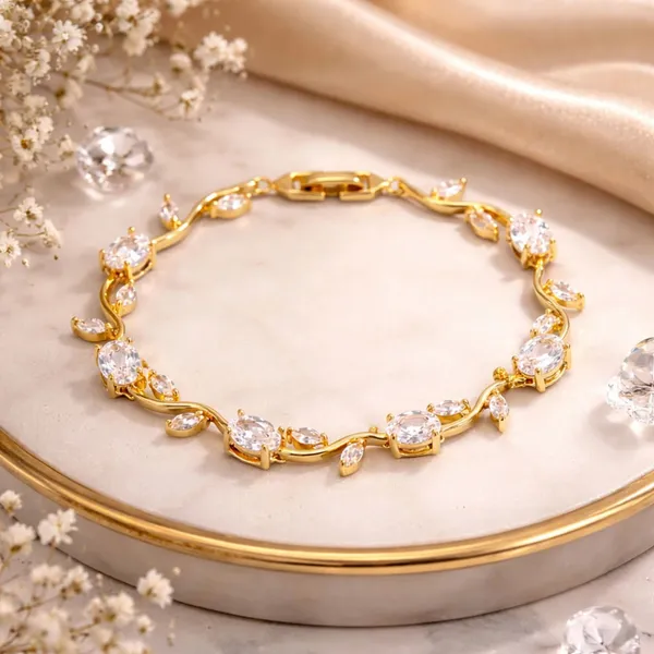 White_And_Gold_Metal_Bracelet_For_Women