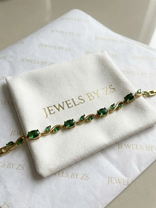 Gold_And_Green_Brass_Bracelet_For_Women