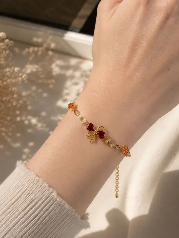 Red_And_Gold_Stainless_Steel_Bracelet_For_Women