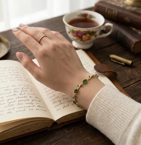Multicolor_Stainless_Steel_Bracelet_For_Women