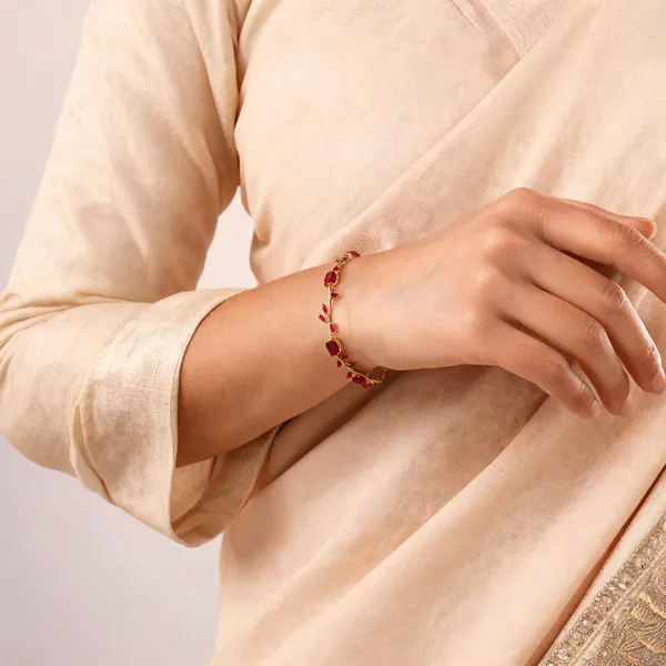 Pink_Alloy_Bracelet_For_Women