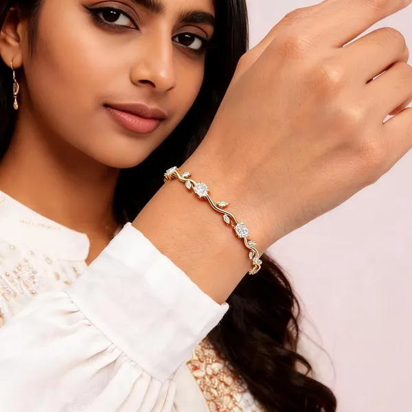 White_Alloy_Bracelet_For_Women
