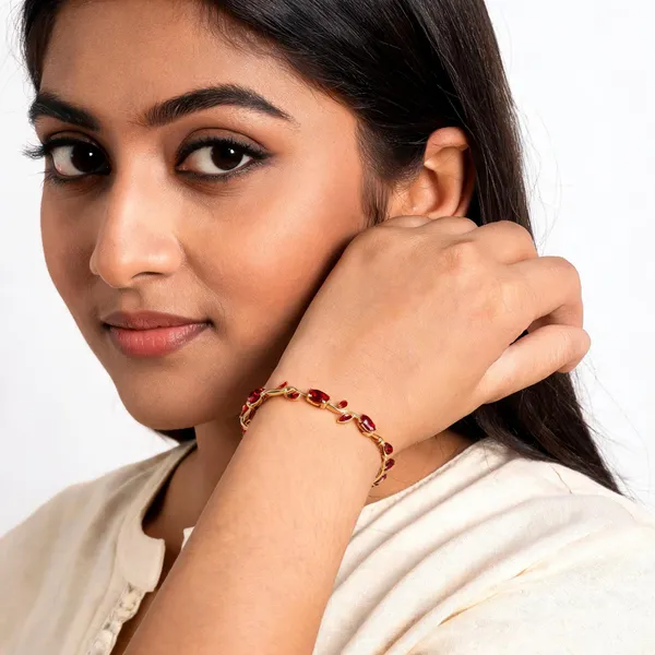 Red_And_Gold_Stainless_Steel_Bracelet_For_Women