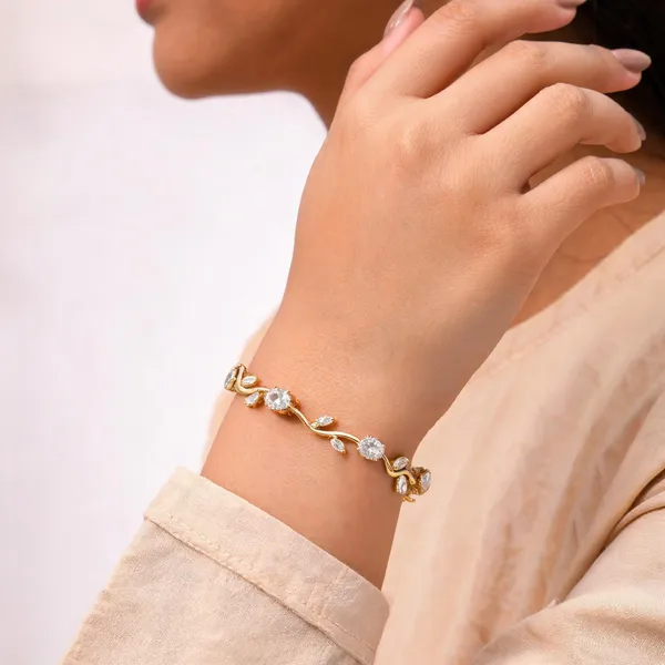 Gold_Stainless_Steel_Bracelet_For_Women