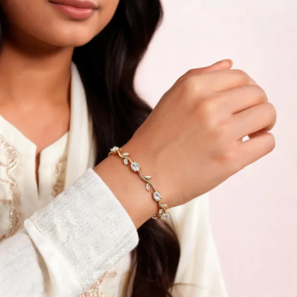 White_Stainless_Steel_Bracelet_For_Women