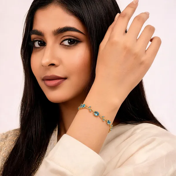 Gold_Alloy_Bracelet_For_Women