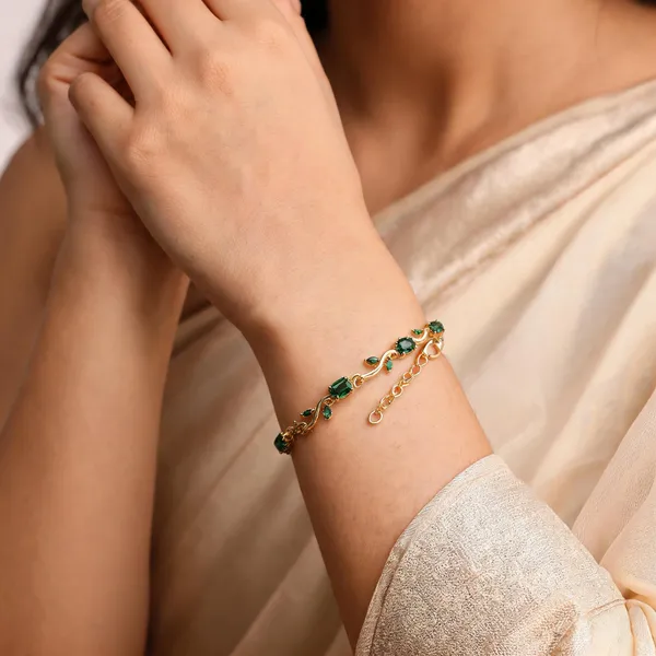 Green_Alloy_Bracelet_For_Women