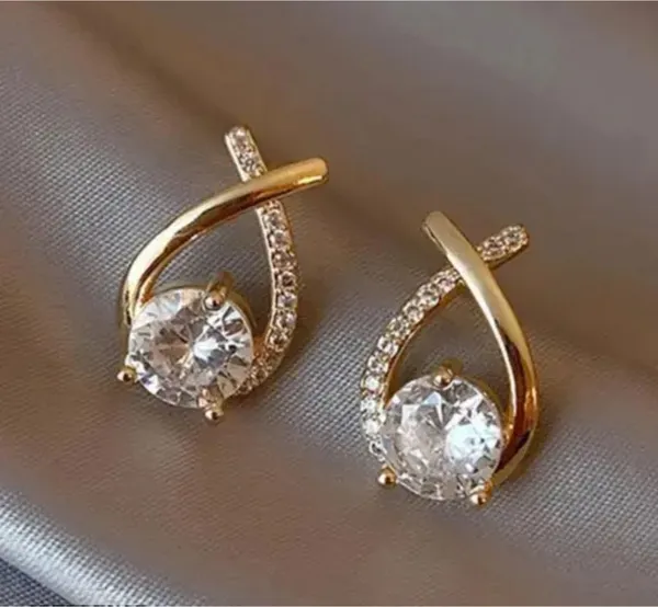Gold_And_White_Brass_Stud_Earring_For_Women_Pack_Of_2