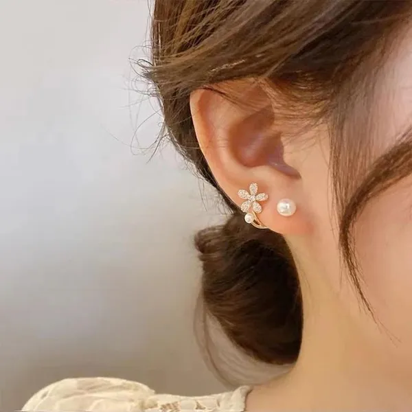Silver_Alloy_Stud_Earring_For_Women_Pack_Of_2