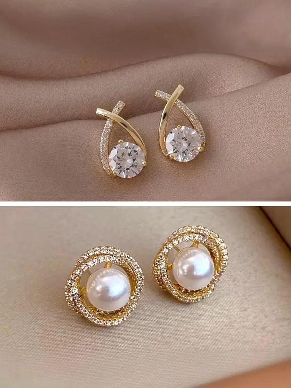 Gold_And_White_Brass_Stud_Earring_For_Women_Pack_Of_2