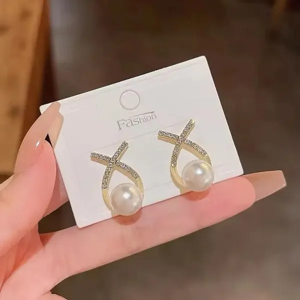 Gold_And_White_Alloy_Stud_Earring_For_Women_Pack_Of_2