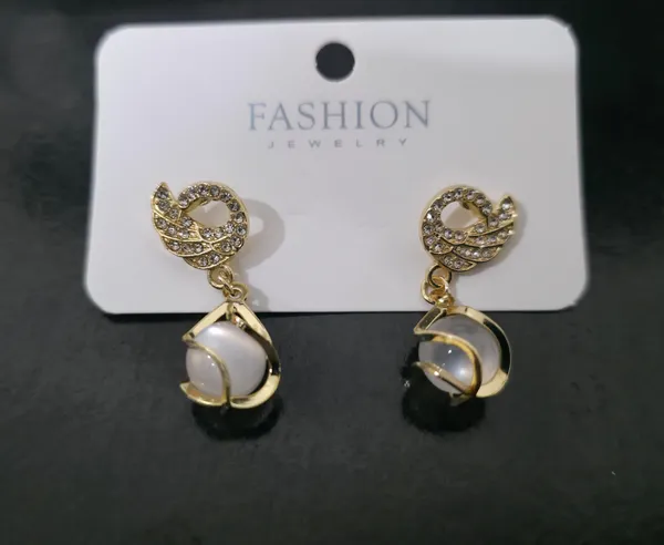 Gold_Alloy_Earrings_For_Women_Pack_Of_2
