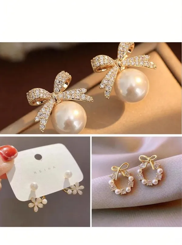 White_And_Gold_Alloy_Stud_Earring_For_Women