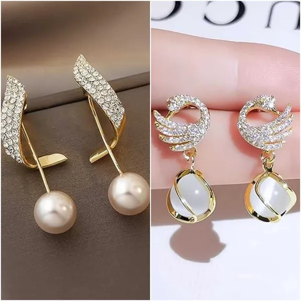 Gold_Alloy_Stud_Earring_For_Women