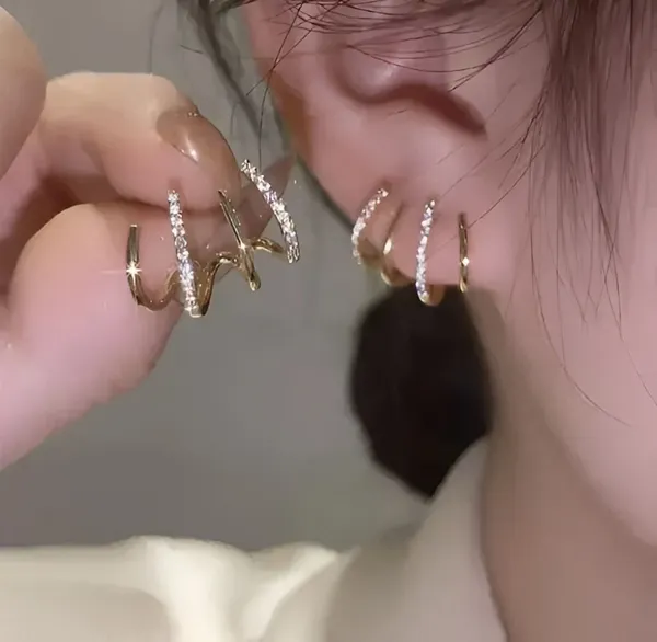 Gold_And_White_Brass_Earrings_For_Women
