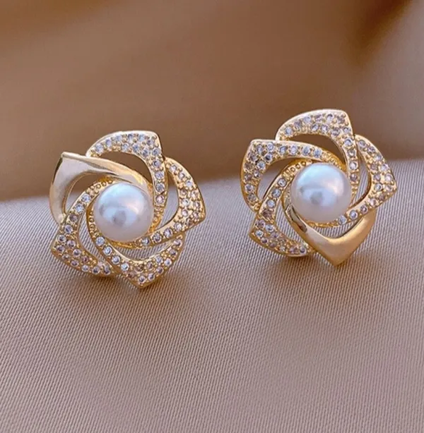 Gold_Alloy_Stud_Earring_For_Women_Pack_Of_2