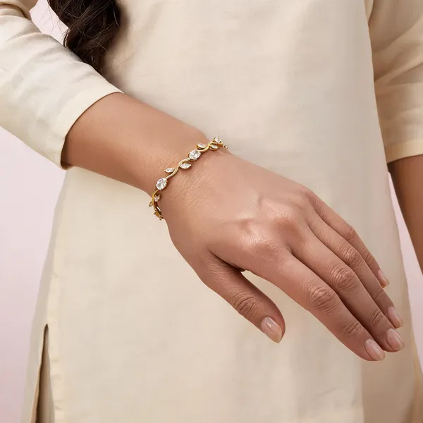 White_Stainless_Steel_Bracelet_For_Women