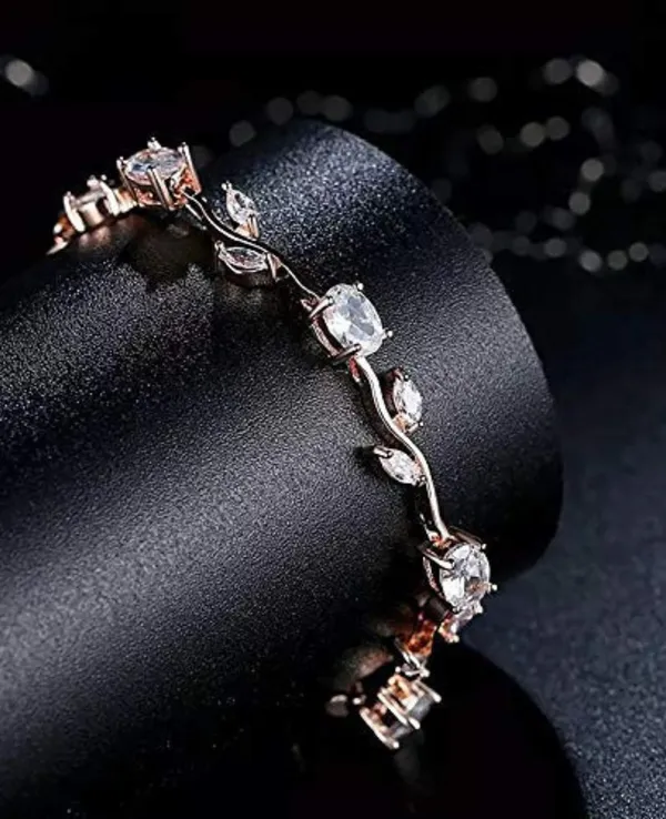Green_Alloy_Armlet_For_Women