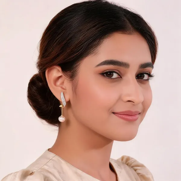Gold_Alloy_Stud_Earring_For_Women