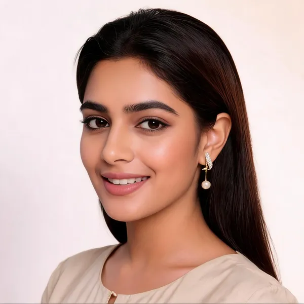 Gold_Alloy_Stud_Earring_For_Women