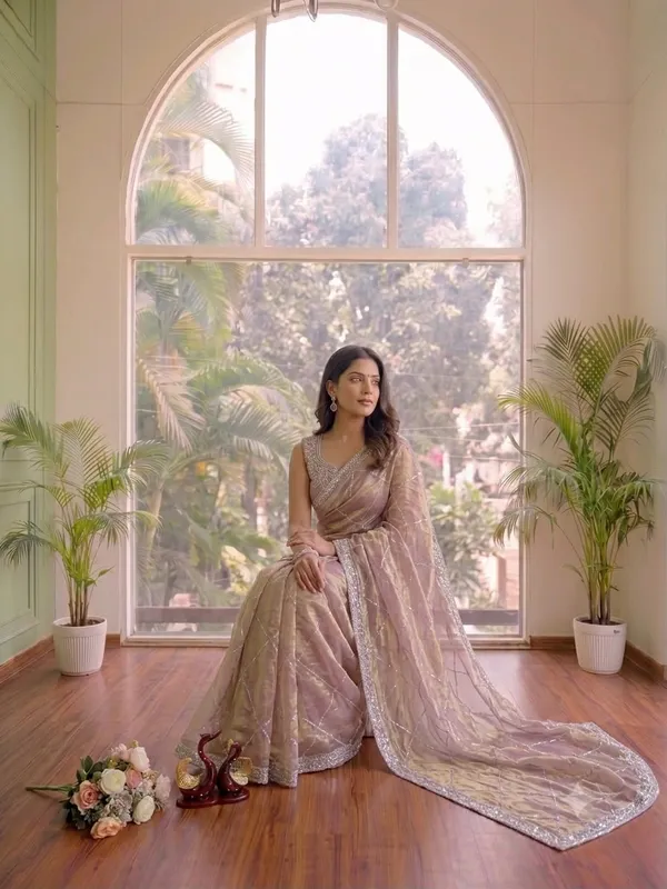 Onion_Pink_Space_Silk_Saree_For_Women
