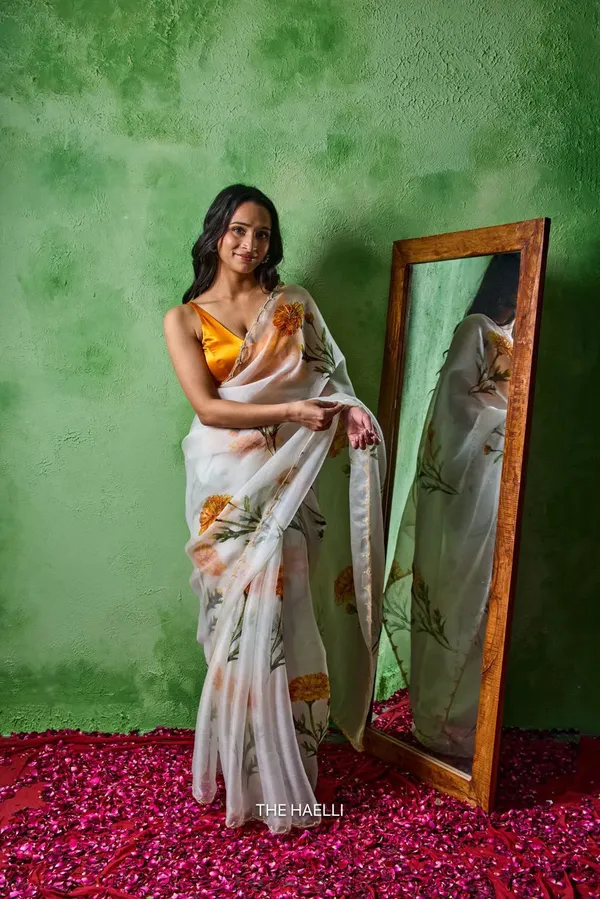 White_And_Yellow_Tabby_Organza_Saree_For_Women
