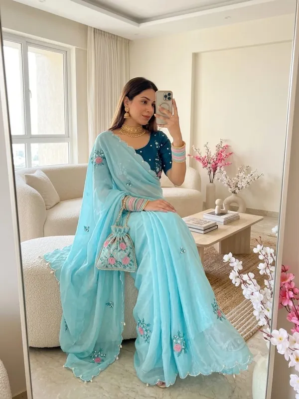Firozi_Chinnon_Saree_For_Women